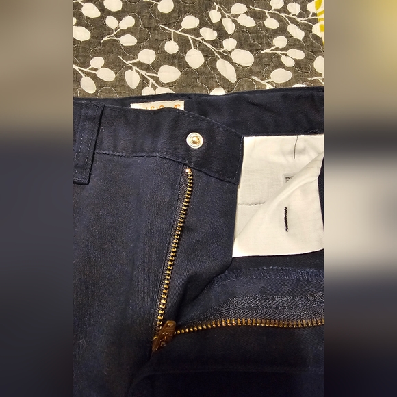 Cat & Jack Boys Slacks- Size 5 - Picture 5 of 7